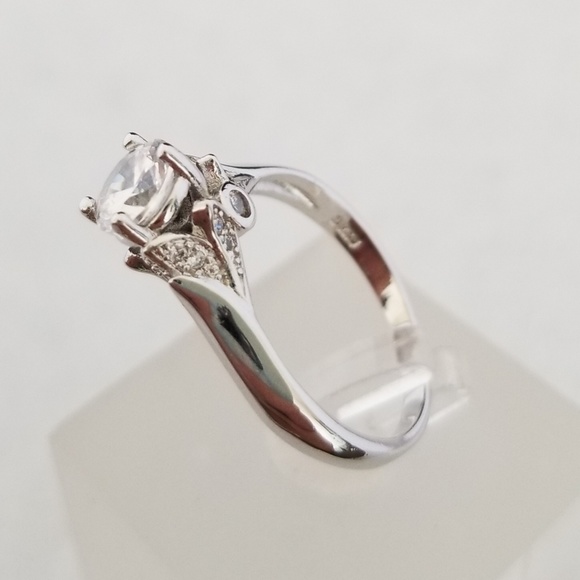 Sterling 1ct TW Butterfly Solitaire - Picture 3 of 8